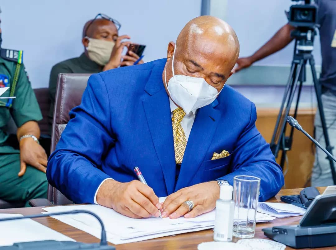Imo Entertainers Expect Another ‘Backyard Treatment’ From Gov. Uzodinma in 2023