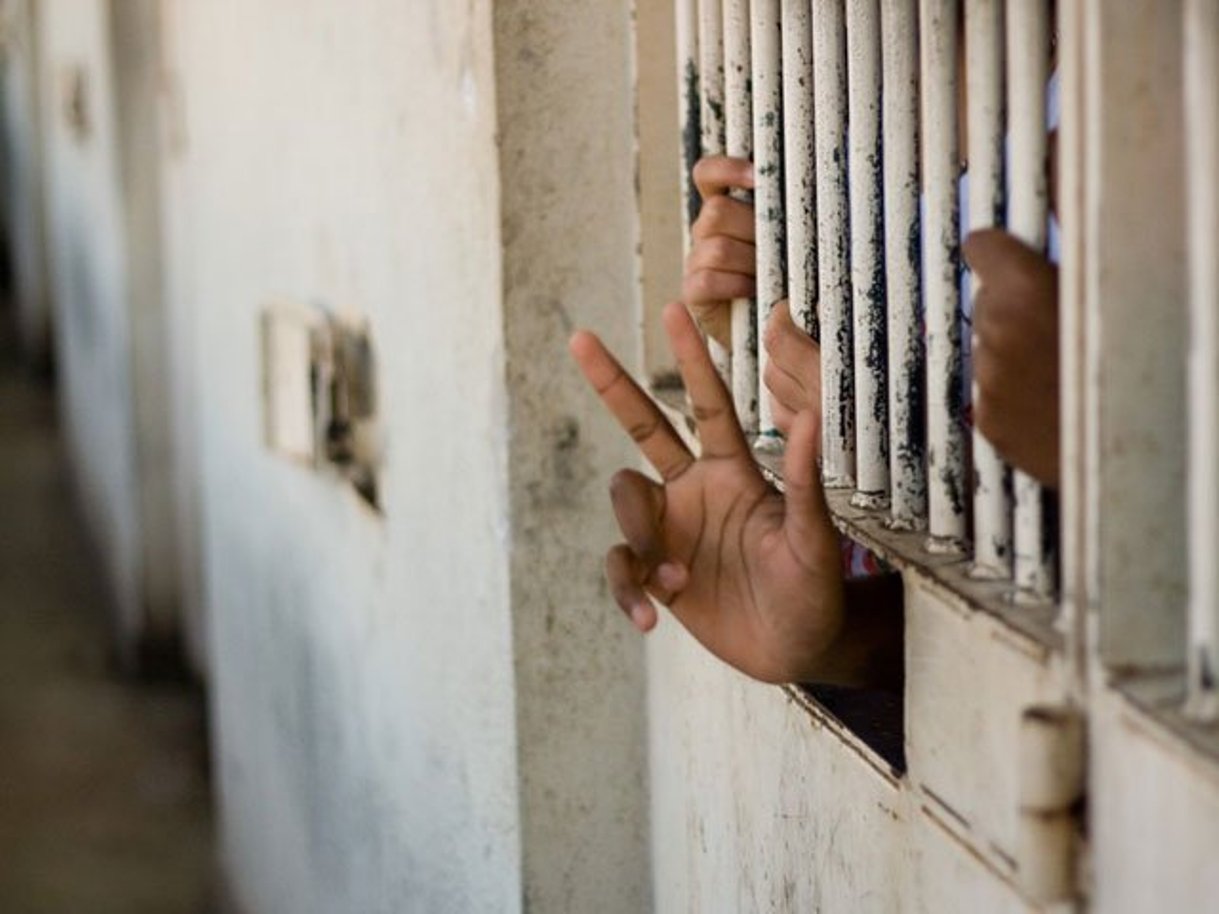 Zimbabwe pardons over 4,000 prisoners to decongest jails