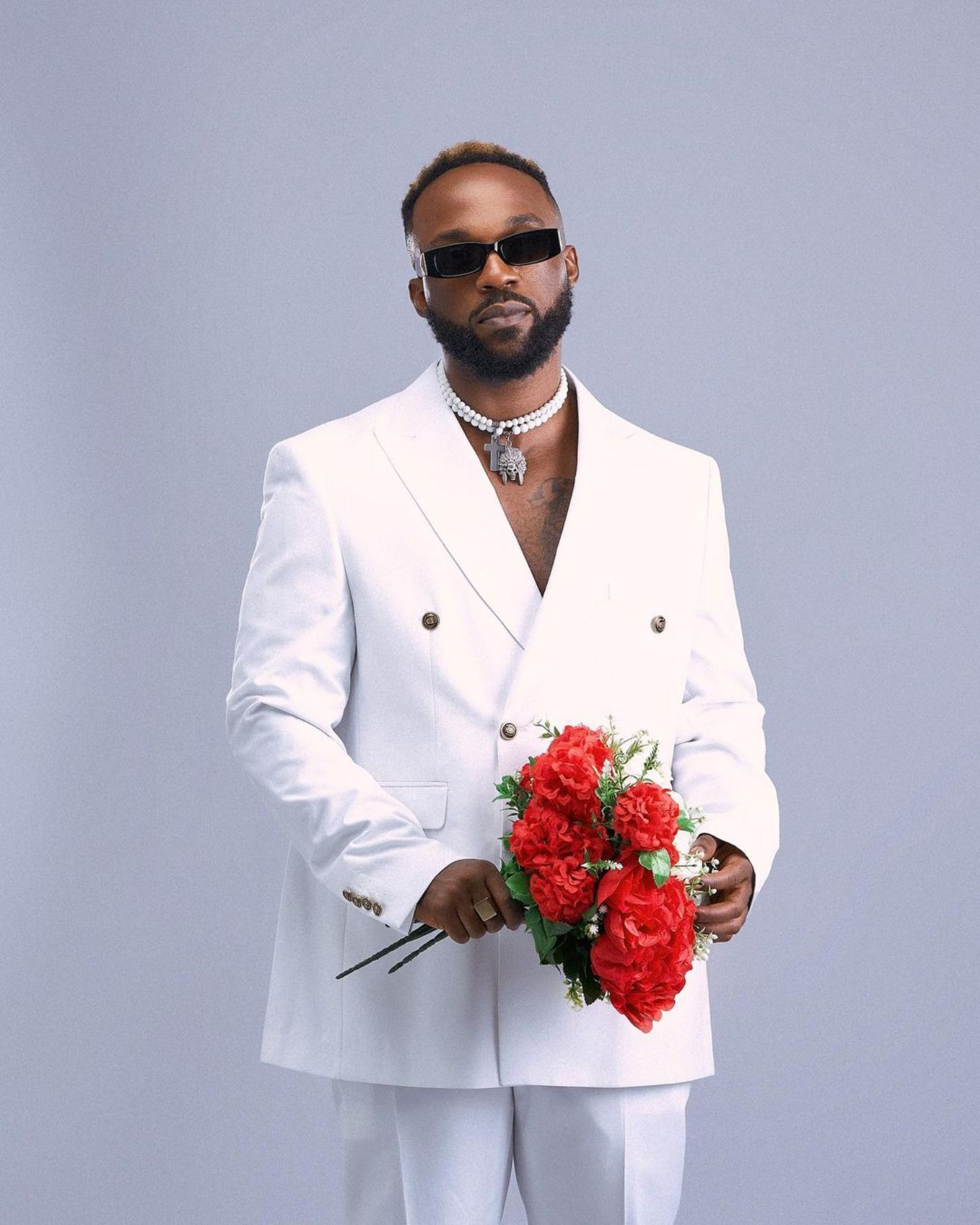 Pray for me to settle down – Iyanya tells fans