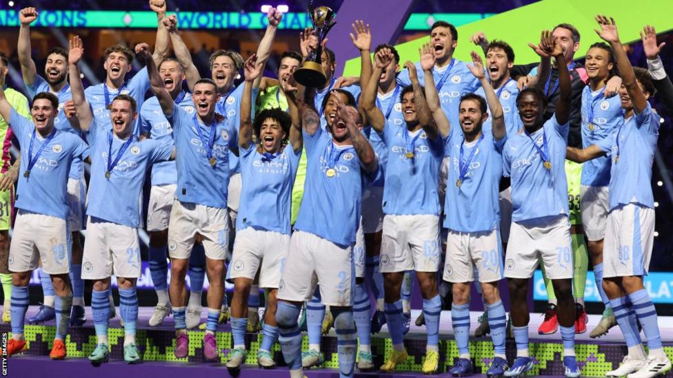 Manchester City beat Fluminense to win Fifa Club World Cup